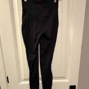 Lululemon Base Pace 28" High-Rise Leggings - Black Size 4